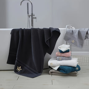 RoyalCotton – 8-teiliges Luxus-Badetuch-Set mit Kronenstickerei